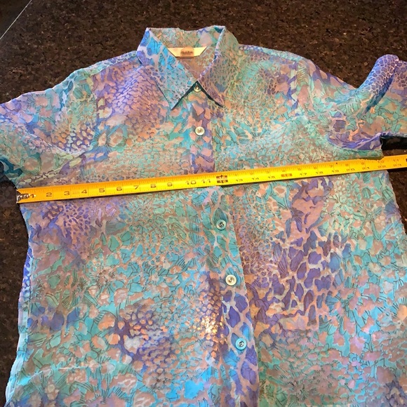 Blouse pretty sheer - Picture 6 of 7